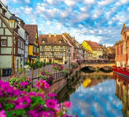 Moderne Au Centre Strasbourg