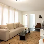 Appartamento Moderne Au Centre