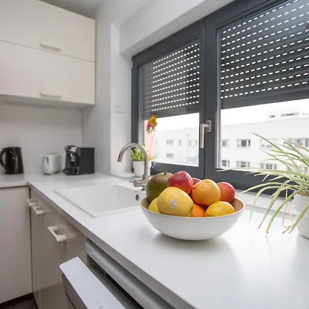Daire Moderne Au Centre *