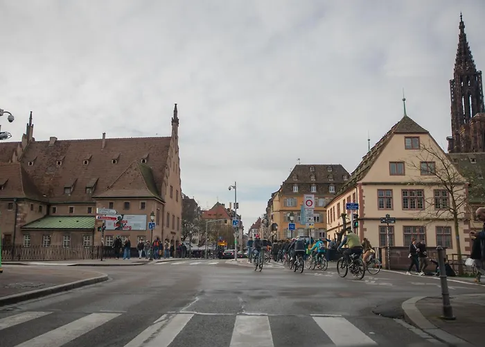 Lägenhet Moderne Au Centre
