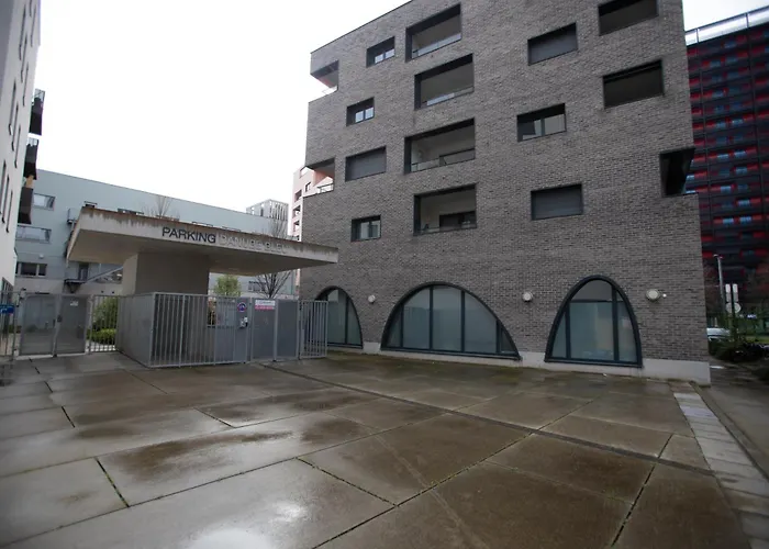 Moderne Au Centre