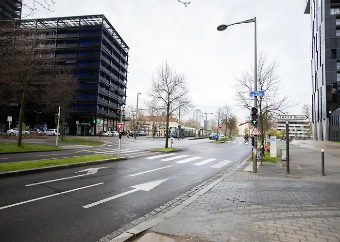 Moderne Au Centre Strasbourg